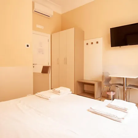 Domus Porta Angelica Hotel Rome Exterior photo